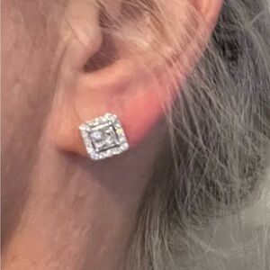 14k white gold square natural diamonds stud earring
